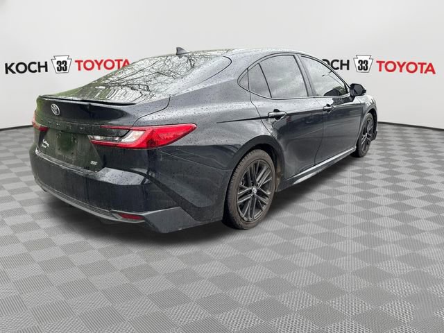 Used 2025 Toyota Camry SE w/ Convenience Package FWD image 8