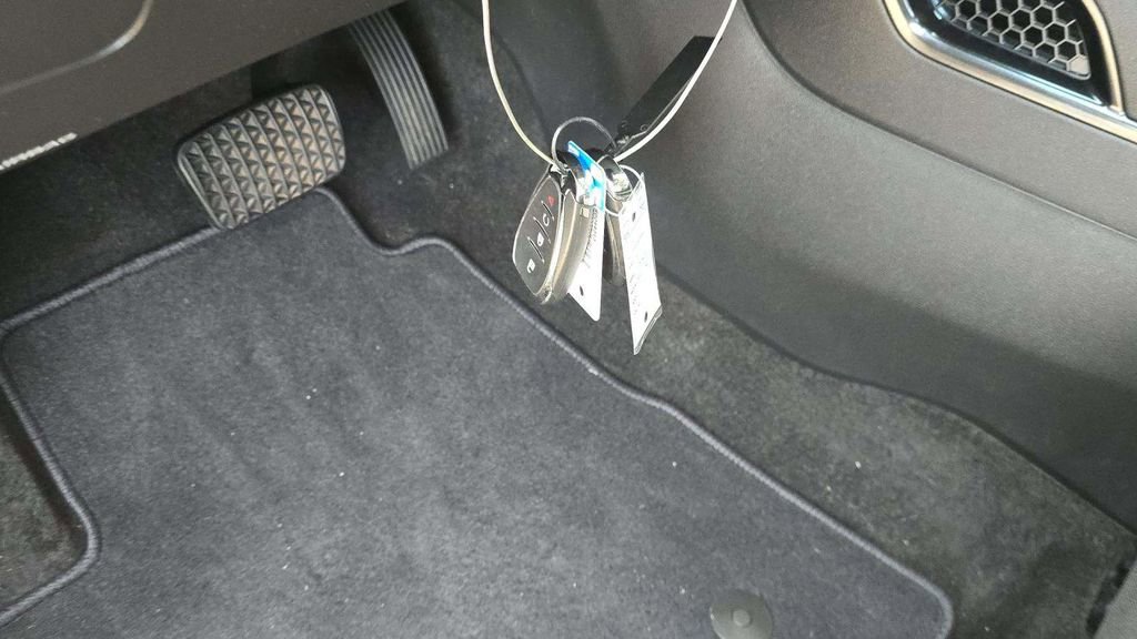 Used 2024 Chevrolet TrailBlazer LT image 18