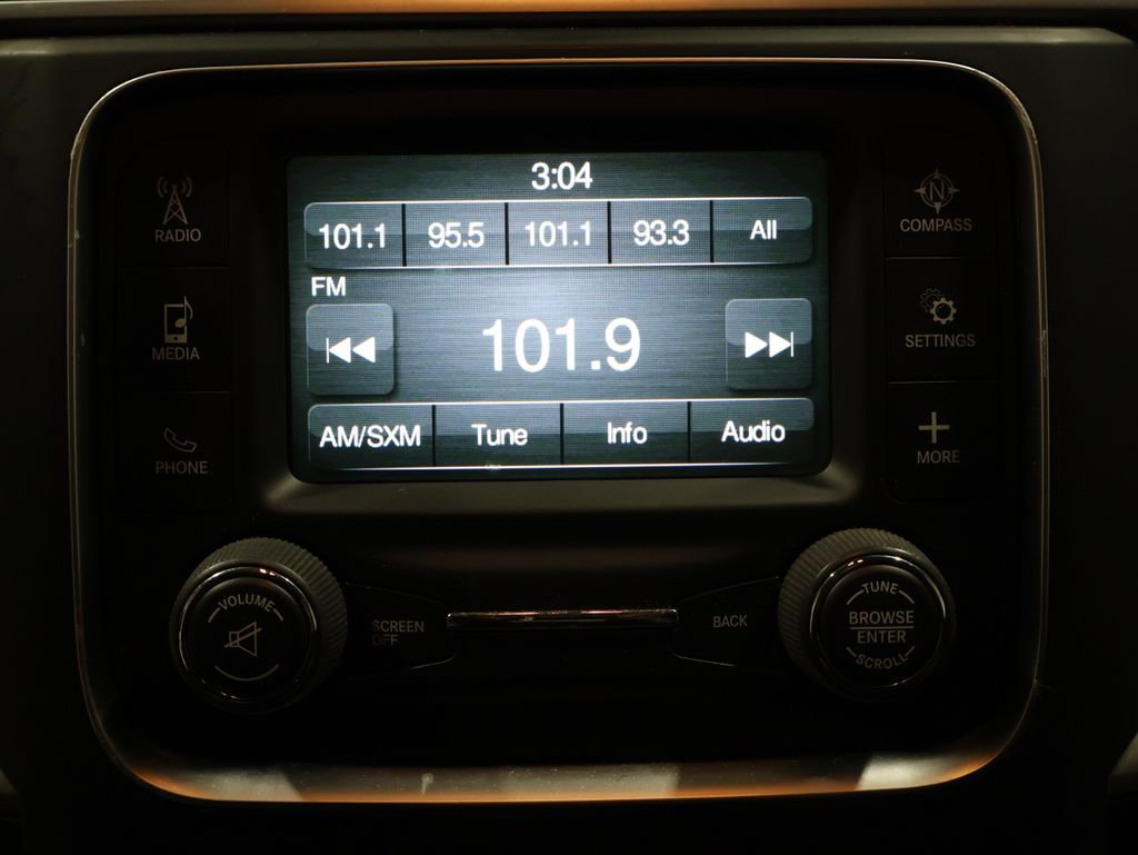 Used 2019 RAM 1500 Classic Warlock image 27