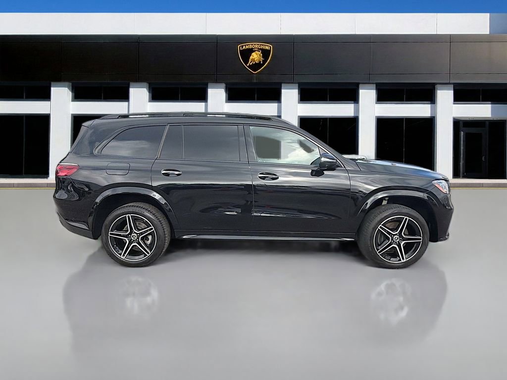 Used 2025 Mercedes-Benz GLS 450 4MATIC w/ Pinnacle Trim Package image 3