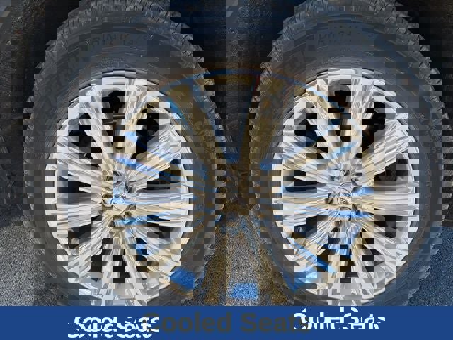 Used 2021 Ford Explorer Limited w/ Equipment Group 301A image 31