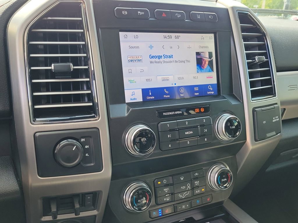 Used 2021 Ford F450 Platinum w/ FX4 Off-Road Package AWD/4WD image 26