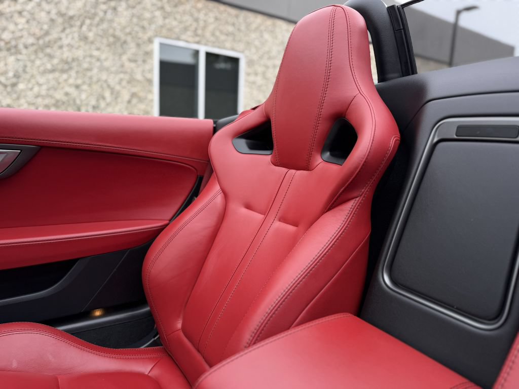 Used 2016 Jaguar F-TYPE R AWD/4WD image 22