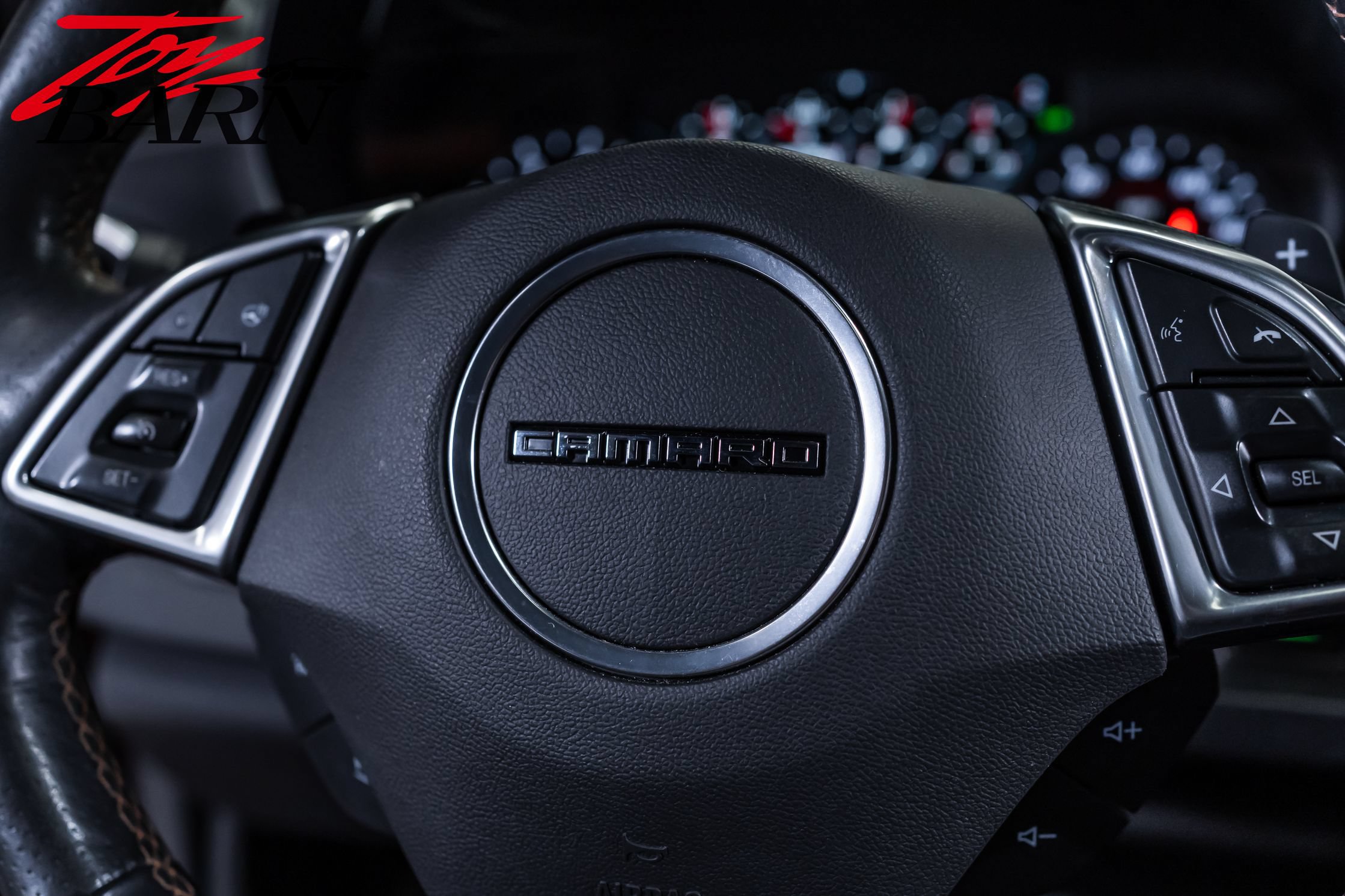 Used 2016 Chevrolet Camaro SS RWD image 32