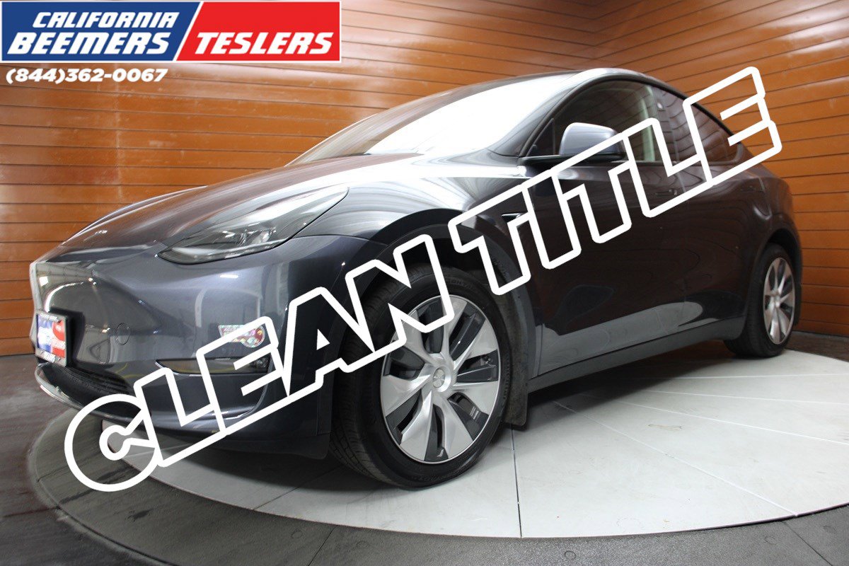 Used 2024 Tesla Model Y Long Range AWD/4WD image 1