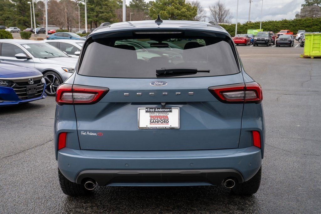 Used 2024 Ford Escape ST-Line w/ Tech Pack #1 image 4