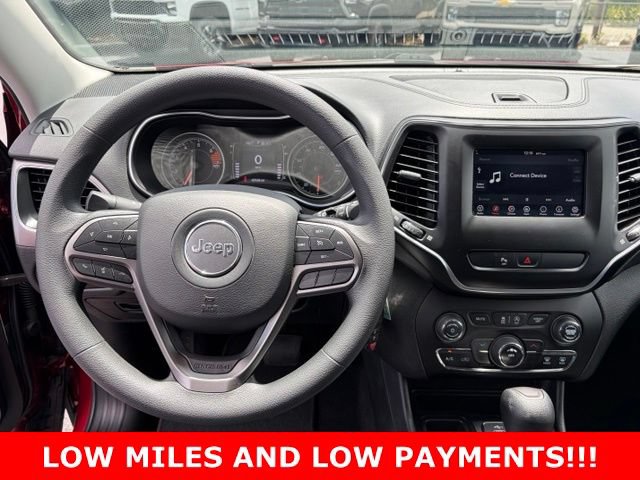 Used 2020 Jeep Cherokee Latitude FWD image 17