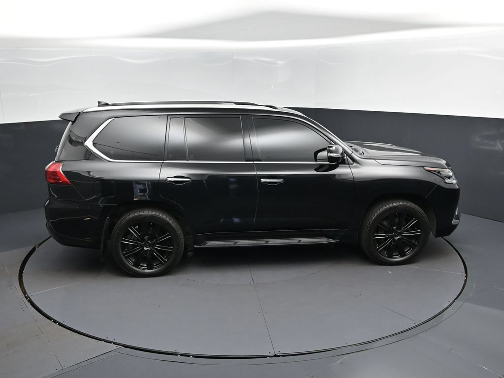 Used 2017 Lexus LX 570 4WD image 37