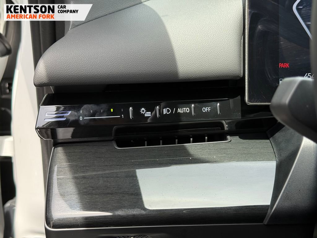 Used 2025 BMW 530i xDrive 530i xDrive image 19