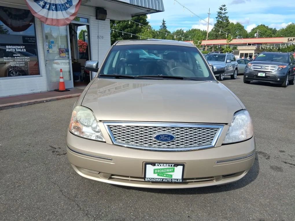 Used 2005 Ford Five Hundred Limited AWD/4WD image 2