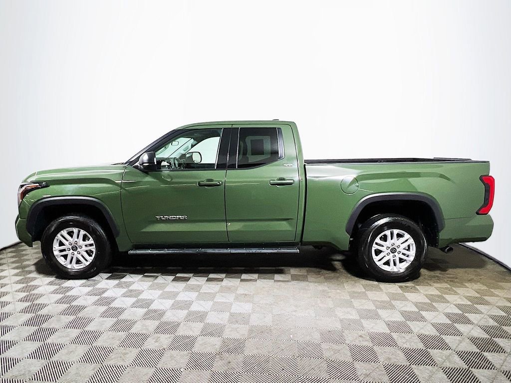 Used 2023 Toyota Tundra SR5 w/ SR5 Premium Package RWD image 5