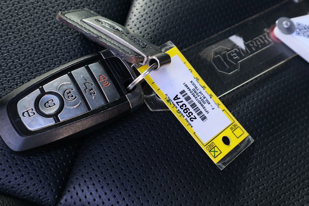 Used 2024 Ford F450 Lariat w/ Lariat Ultimate Package image 35