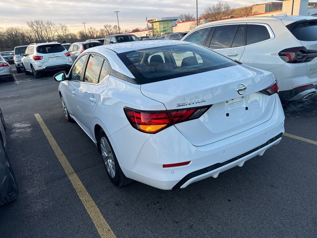 Used 2020 Nissan Sentra S image 4