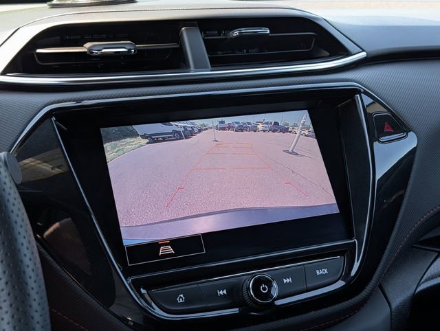 Used 2022 Chevrolet TrailBlazer RS w/ Technology Package FWD image 20