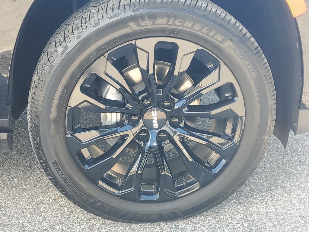 Used 2022 GMC Yukon Denali w/ Max Trailering Package AWD/4WD image 7