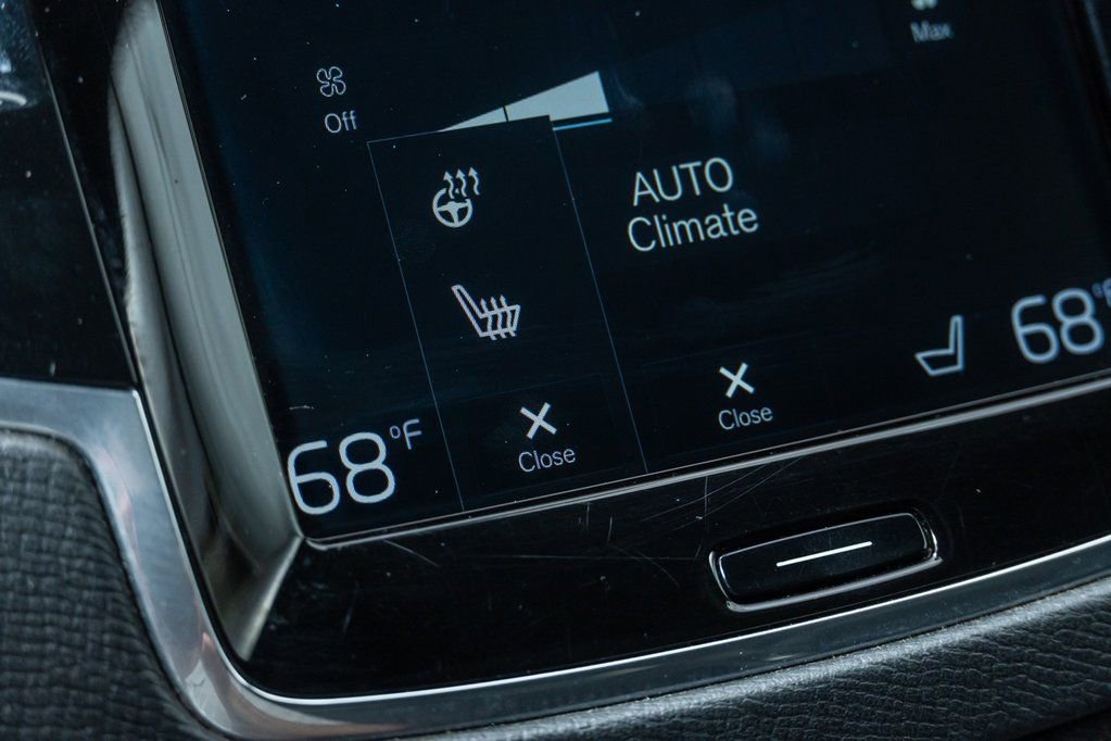 Used 2018 Volvo XC90 T8 R-Design w/ Convenience Package image 20