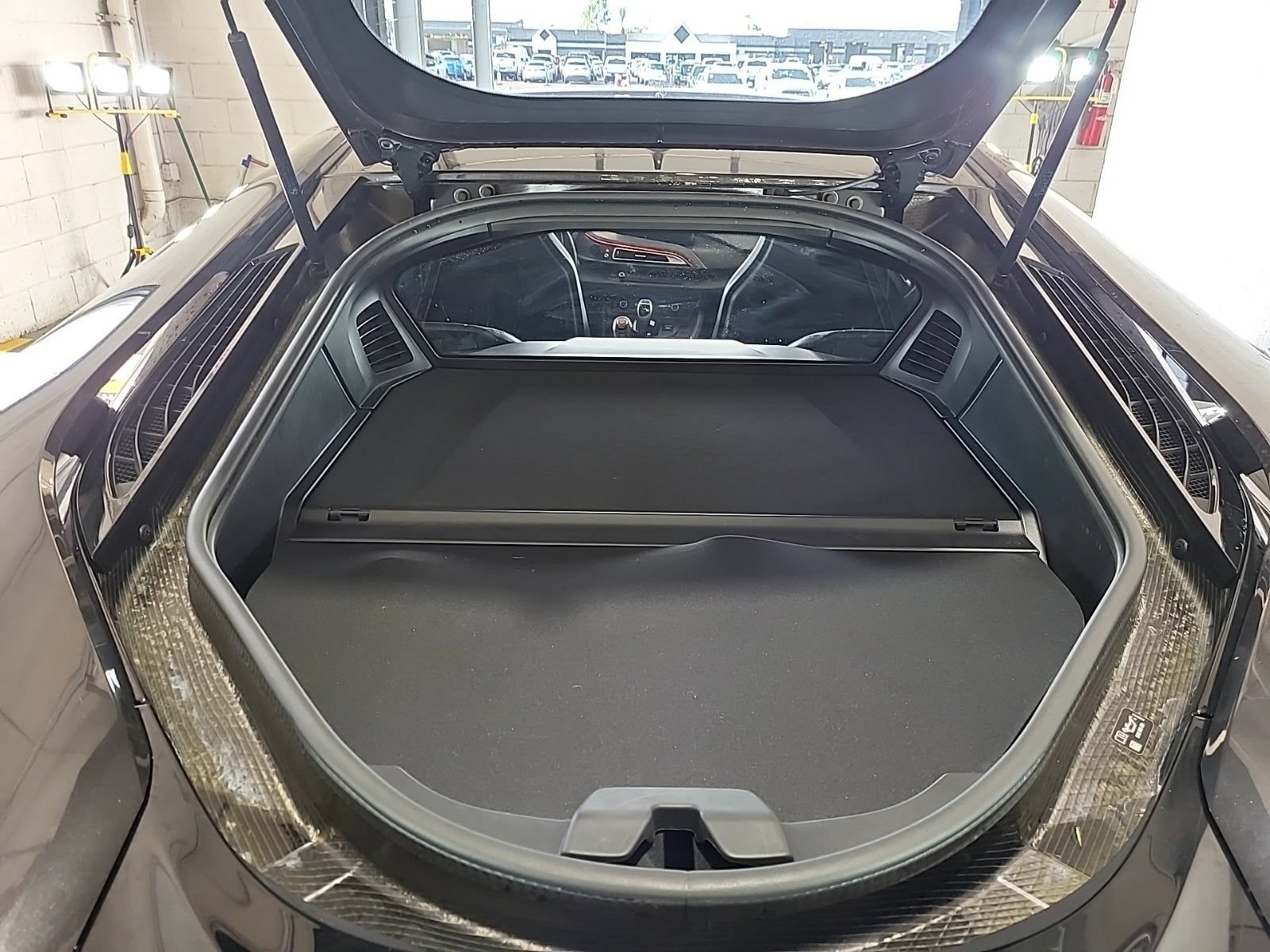 Used 2020 BMW i8 Coupe AWD/4WD image 13