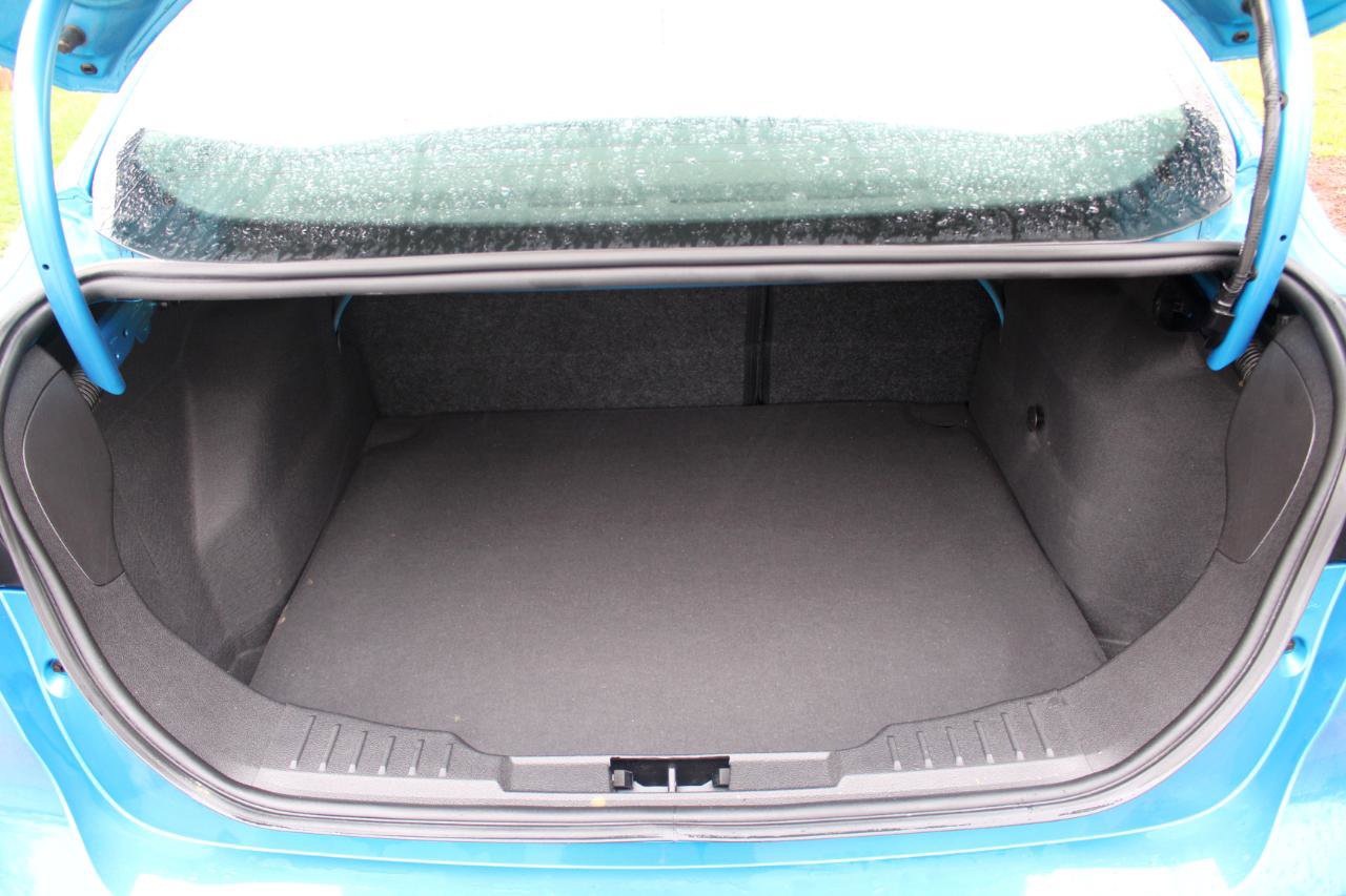 Used 2015 Ford Focus SE FWD image 39