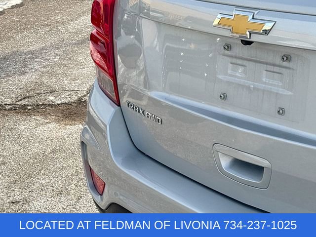Used 2022 Chevrolet Trax LT w/ LT Convenience Package image 28