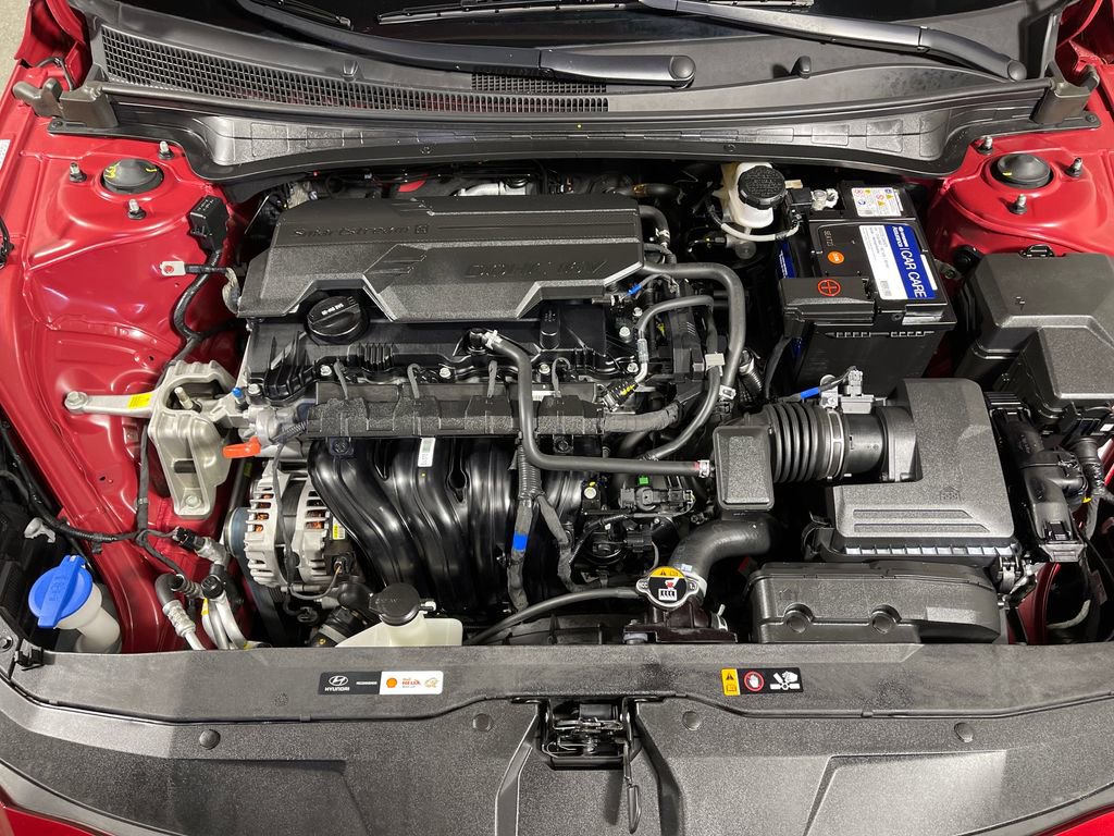 Certified 2023 Hyundai Elantra SEL FWD image 9