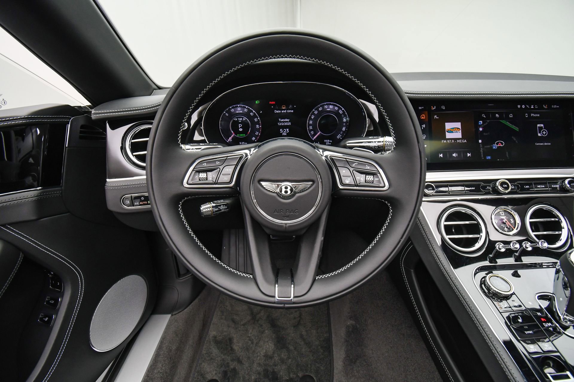 New 2026 Bentley Continental GTC AWD/4WD image 15