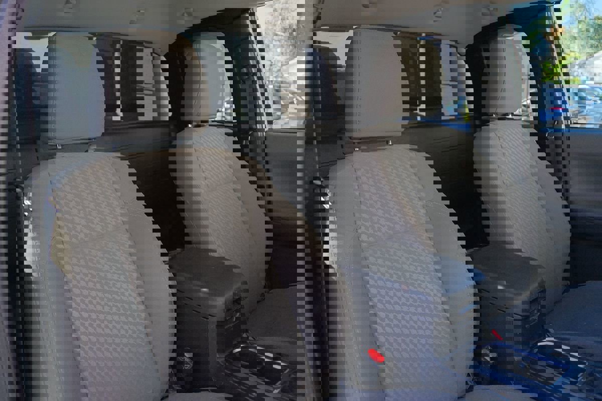 Used 2022 Toyota Tacoma SR image 28