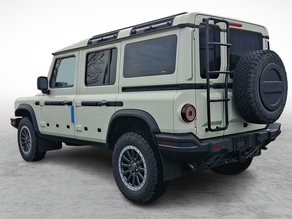 New 2025 INEOS Grenadier Fieldmaster Edition image 3