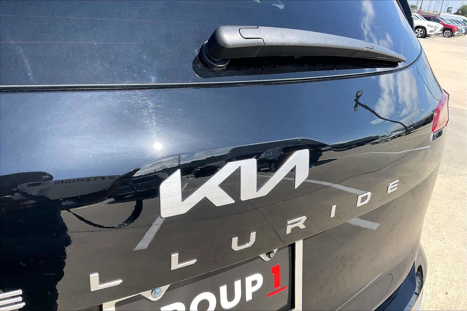 Used 2025 Kia Telluride S FWD image 30