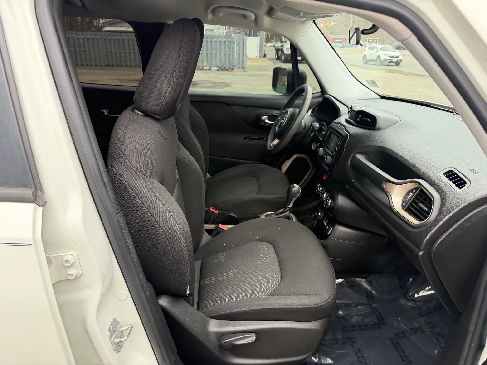 Used 2016 Jeep Renegade Sport w/ Power & Air Group image 16