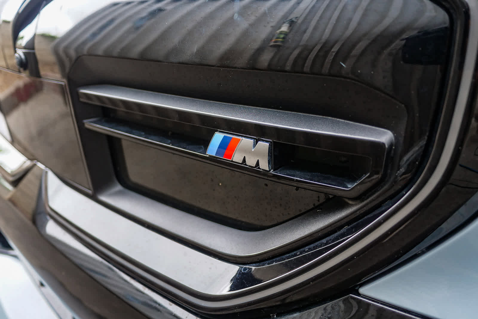 Used 2024 BMW i5 M60 w/ Premium Package AWD/4WD image 7