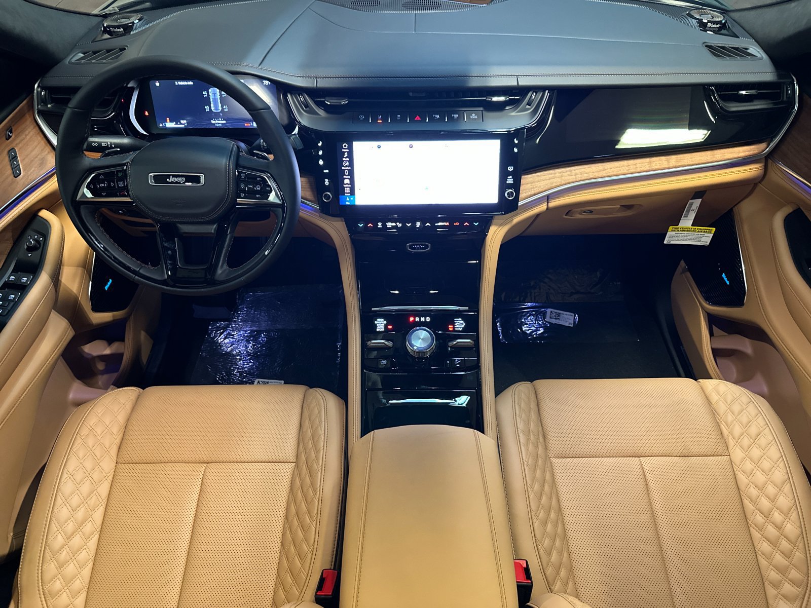 New 2026 Jeep Grand Cherokee Summit w/ Obsidian Package AWD/4WD image 12