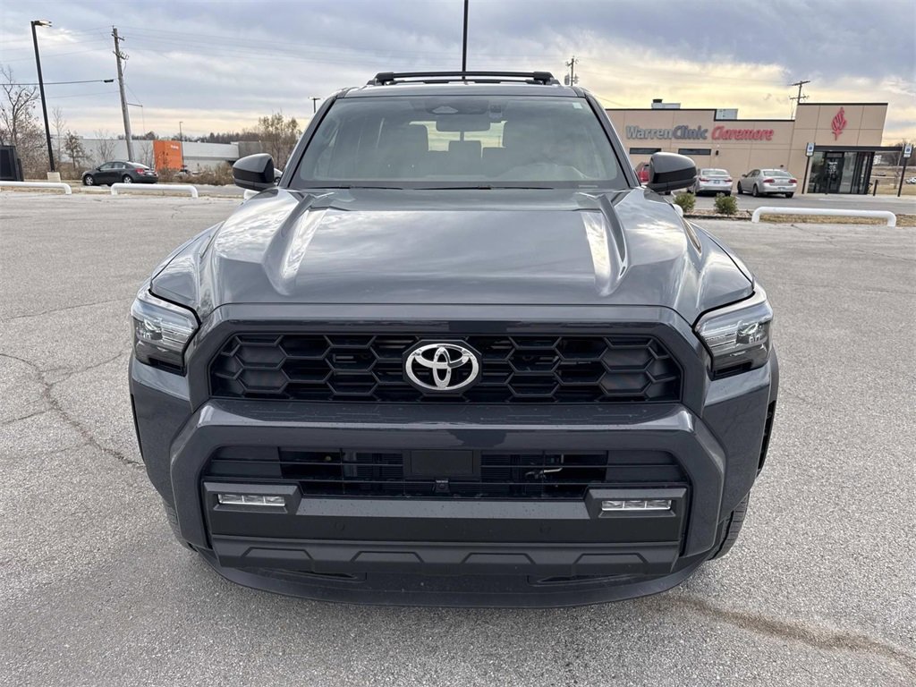 Used 2025 Toyota 4Runner TRD Off-Road image 9