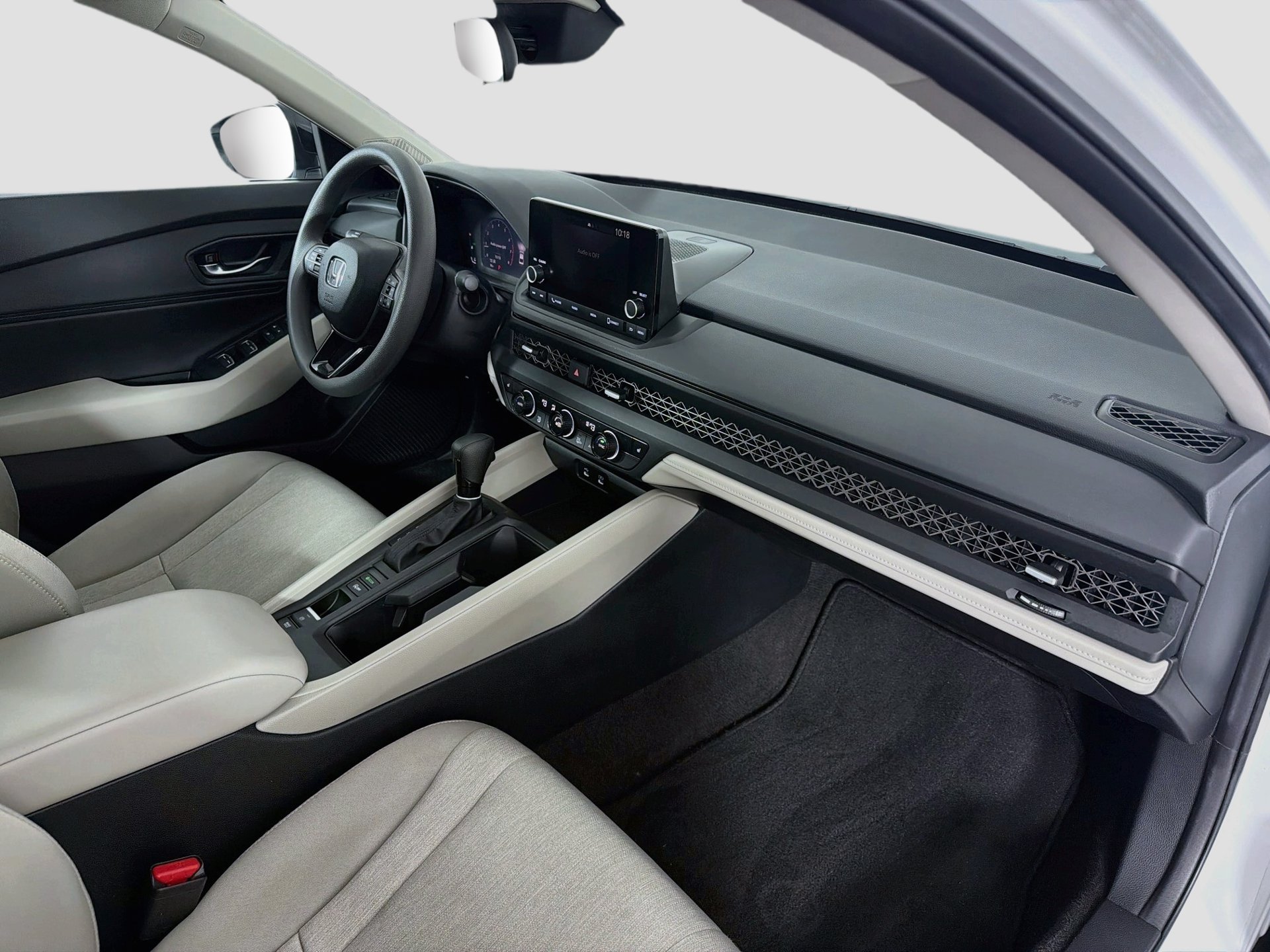 Used 2025 Honda Accord SE image 14