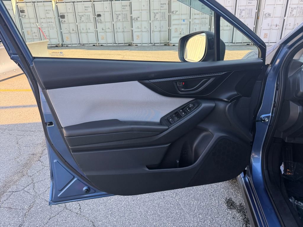 Used 2019 Subaru Crosstrek 2.0i Premium w/ Moonroof Package image 18