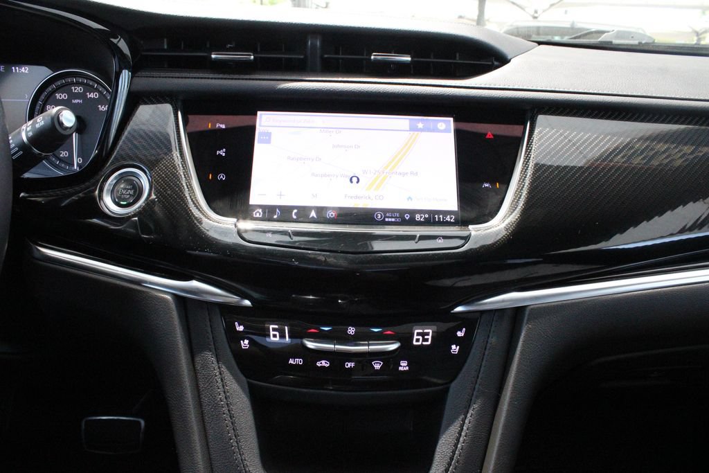 Used 2022 Cadillac XT6 Sport AWD/4WD image 6
