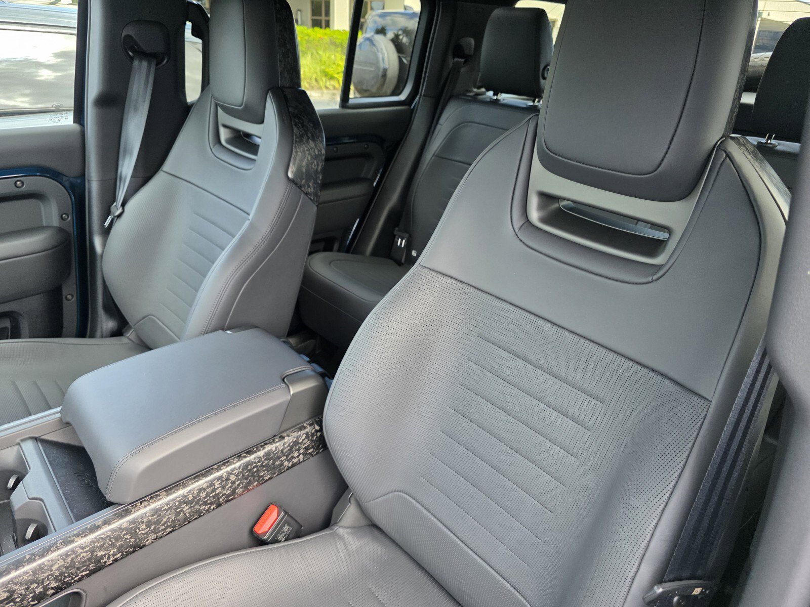 New 2026 Land Rover Defender 110 OCTA image 11