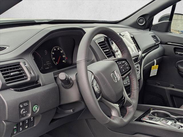 New 2026 Honda Ridgeline Black Edition image 3