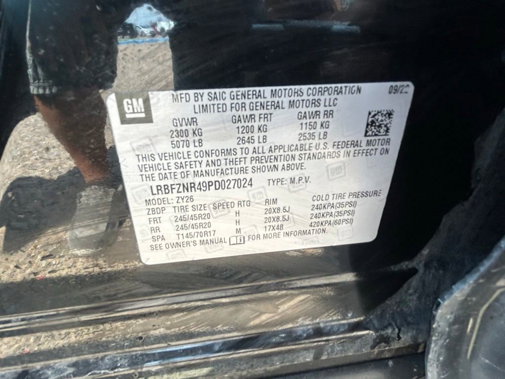 Used 2023 Buick Envision Essence w/ Sport Touring Package FWD image 9