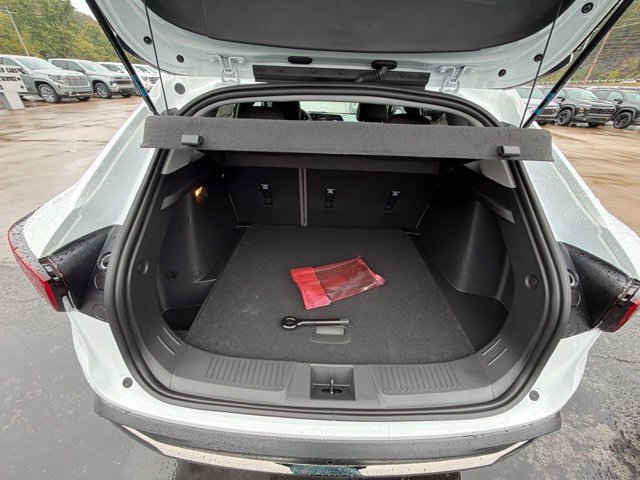 New 2026 Chevrolet Trax ACTIV w/ Driver Confidence Package FWD image 23