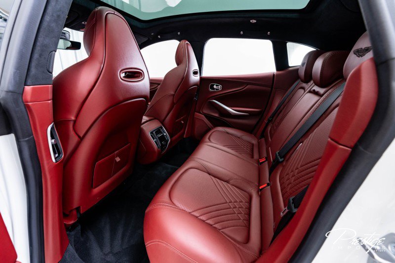 Used 2021 Aston Martin DBX image 53