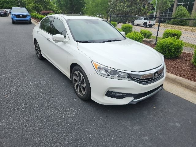 Used 2016 Honda Accord EX-L image 2