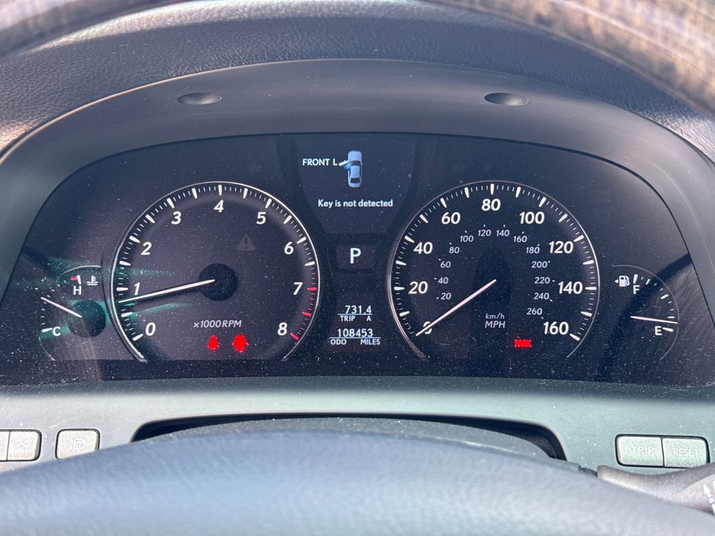 Used 2012 Lexus LS 460 w/ Comfort Pkg image 25