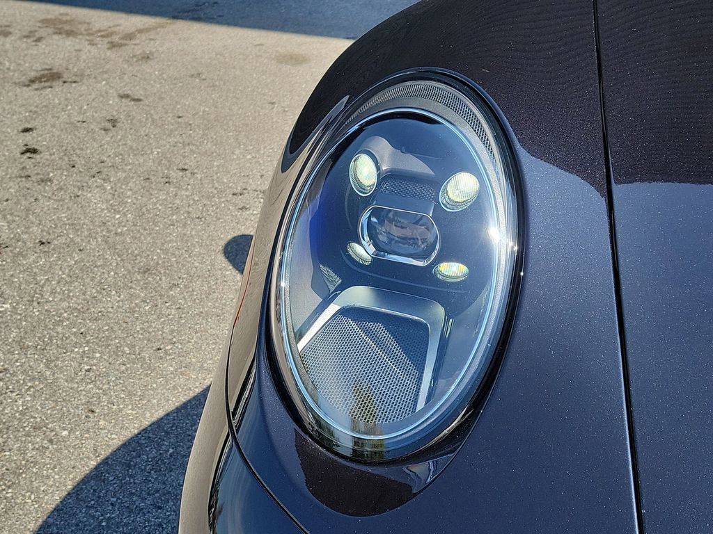 Certified 2022 Porsche 911 Targa 4S image 15