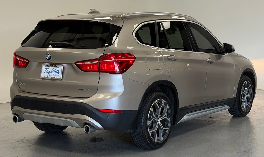 Used 2021 BMW X1 xDrive28i w/ Convenience Package AWD/4WD image 3