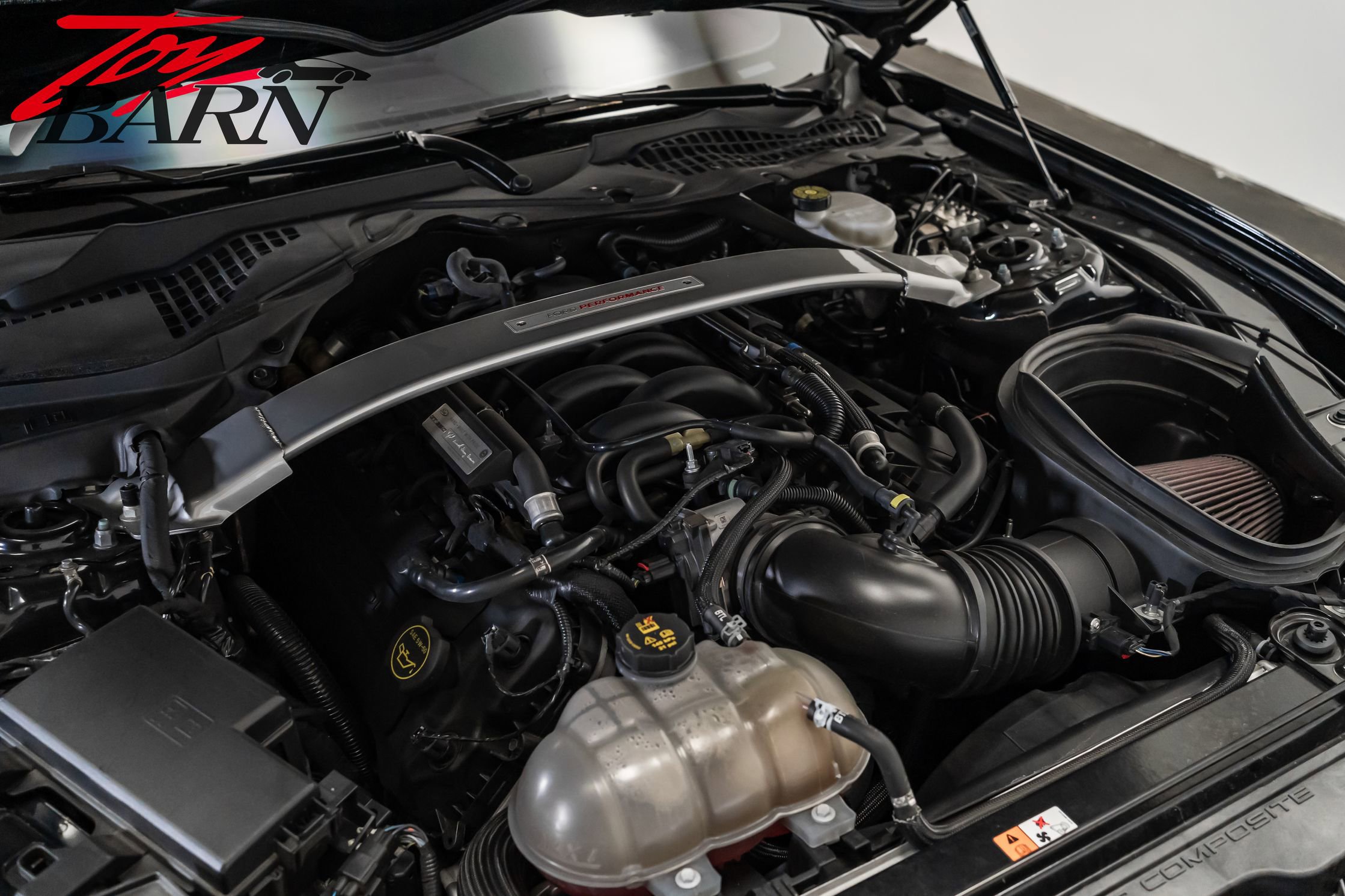 Used 2018 Ford Mustang Shelby GT350 w/ Electronics Package image 46