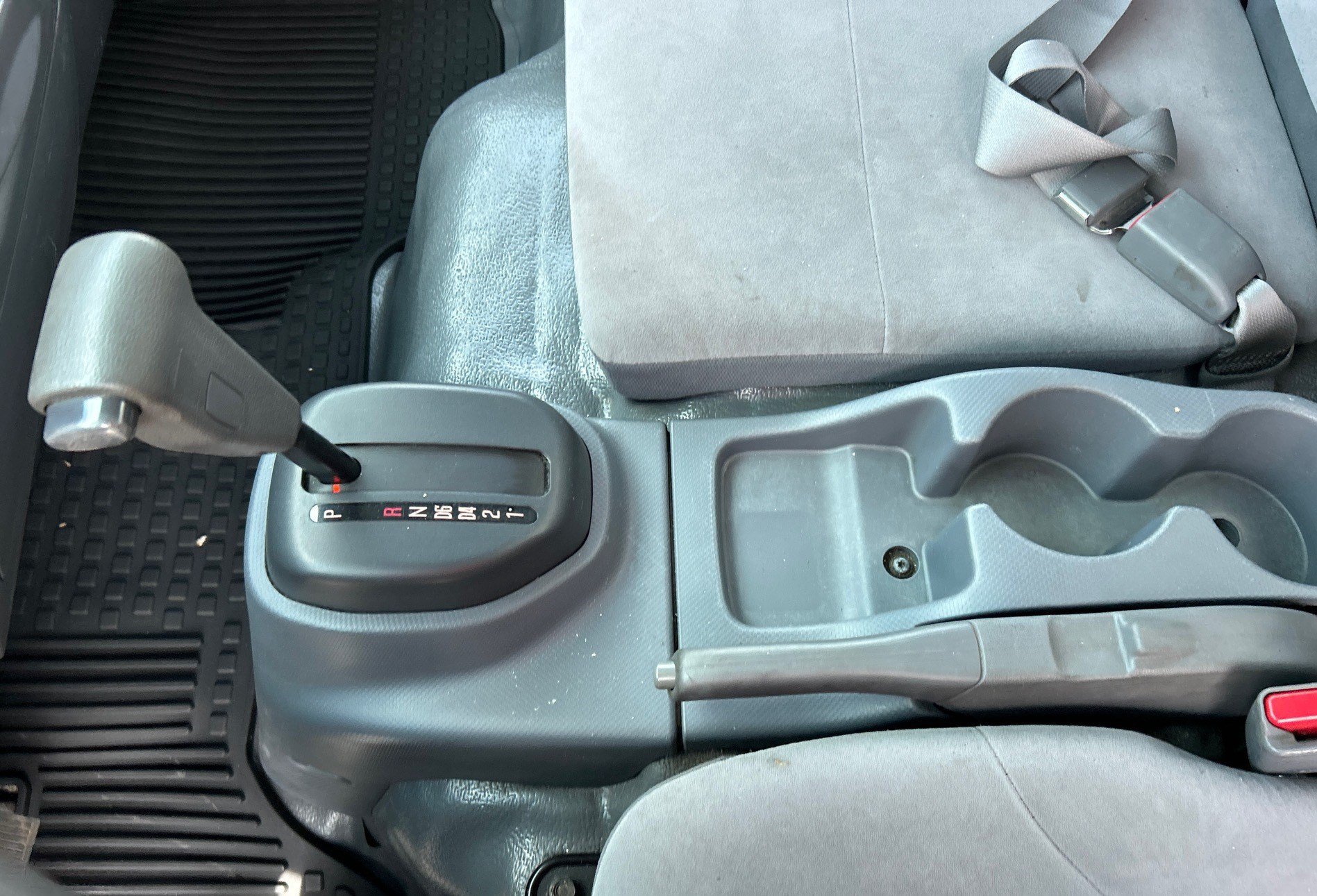 Used 2021 Isuzu NPR RWD image 20