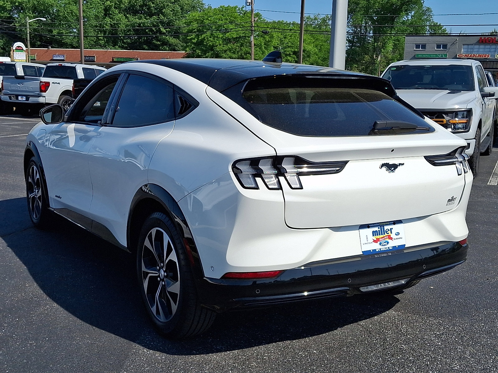Used 2023 Ford Mustang Mach-E Premium RWD image 4