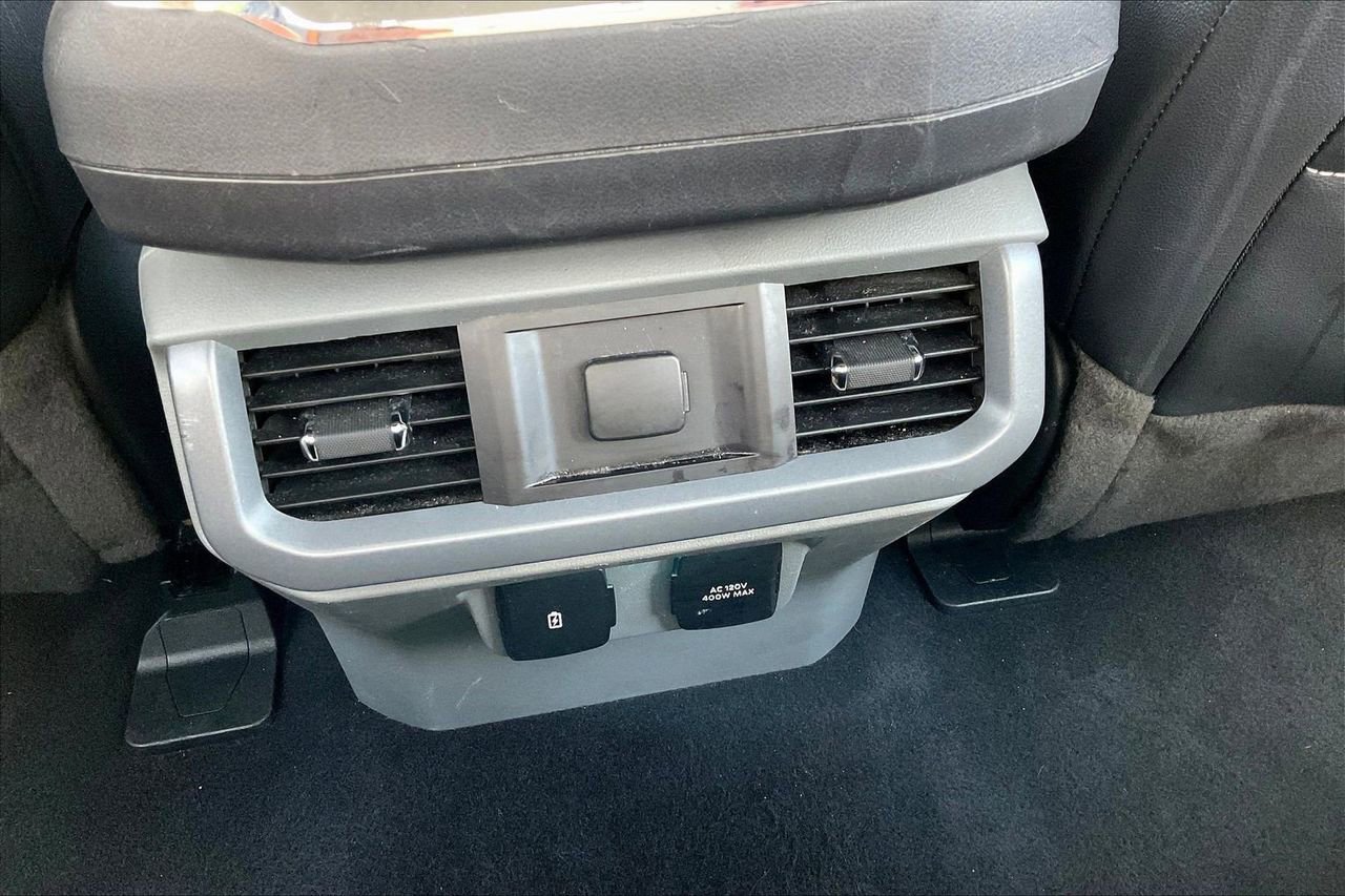 Used 2023 Ford F150 Lariat image 17