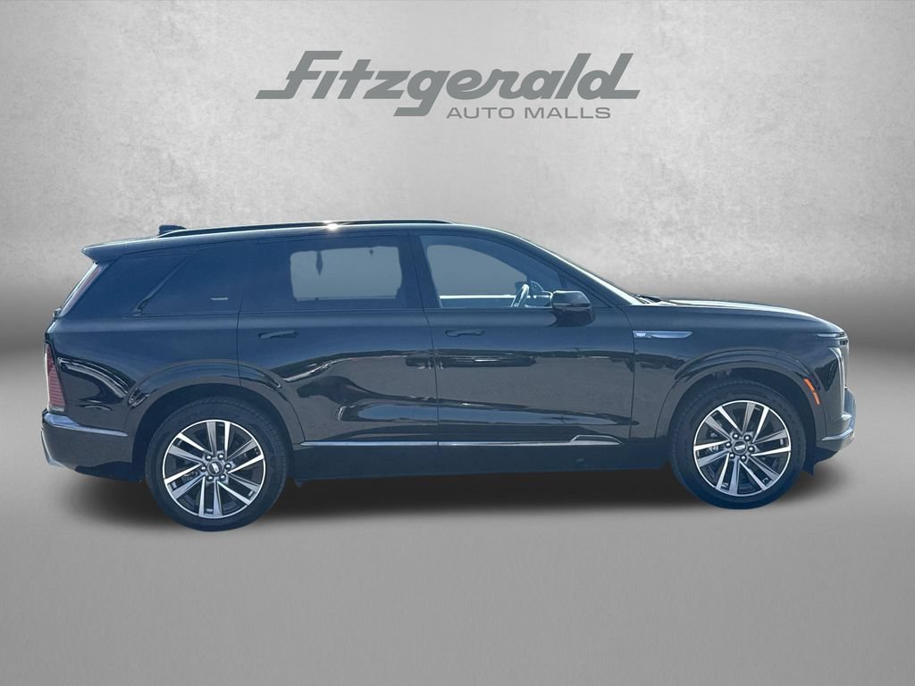 New 2027 Cadillac Vistiq Sport AWD/4WD image 4