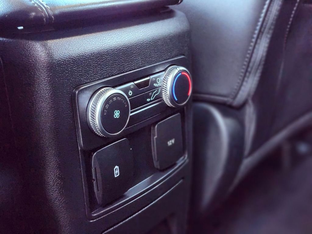 Certified 2022 Ford Explorer XLT w/ Equipment Group 202A image 16